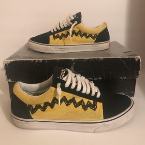 Peanut x Charlie Brown Vans Size 10